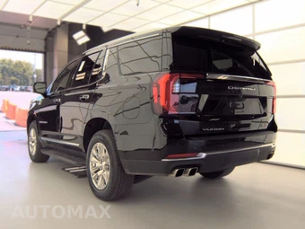 2025 GMC Yukon Denali 5SA - miniatura 6