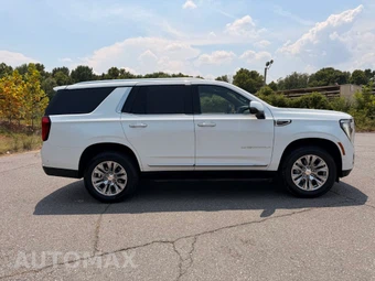 2025 GMC Yukon Denali 5SA - miniatura 4