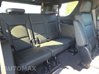 2025 GMC Yukon Denali 5SA - miniatura 14
