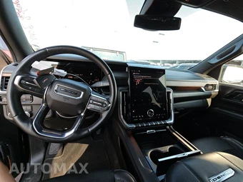 2025 GMC Yukon Denali 5SA - miniatura 11