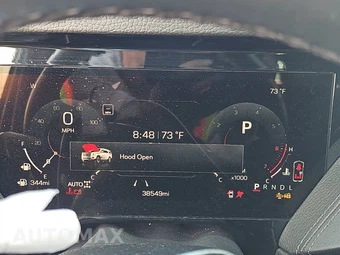 2025 GMC Yukon Denali 5SA - miniatura 12