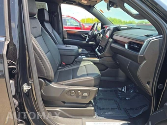 2025 GMC Yukon Denali 5SA - miniatura 16