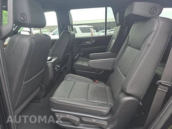 2025 GMC Yukon Denali 5SA - miniatura 13