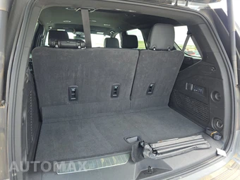 2025 GMC Yukon Denali 5SA - miniatura 17