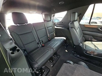 2025 GMC Yukon Denali 5SA - miniatura 14