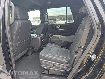 2025 GMC Yukon Denali 5SA - miniatura 13