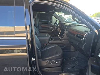 2025 GMC Yukon Denali 5SA - miniatura 8
