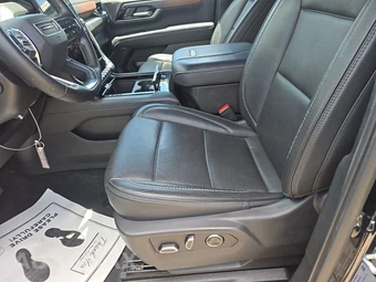 2025 GMC Yukon Denali 5SA - miniatura 7