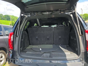 2025 GMC Yukon Denali 5SA - miniatura 14