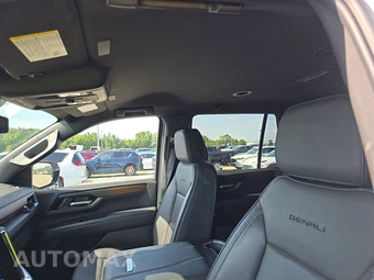 2025 GMC Yukon Denali 5SA - miniatura 15