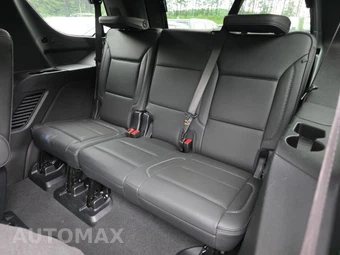 2025 GMC Yukon Denali 5SA - miniatura 6