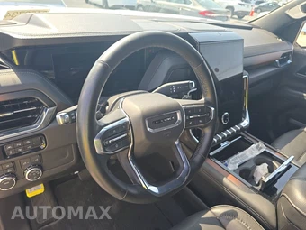2025 GMC Yukon Denali 5SA - miniatura 10