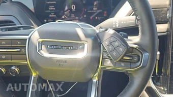 2025 GMC Yukon Denali 5SA - miniatura 20