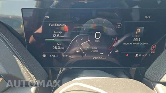 2025 GMC Yukon Denali 5SA - miniatura 22