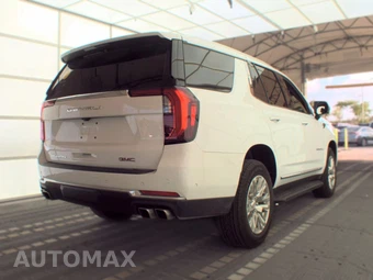 2025 GMC Yukon Denali 5SA - miniatura 4