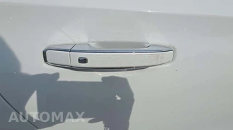 2025 GMC Yukon Denali 5SA - miniatura 21