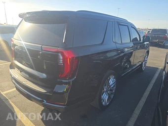 2025 GMC Yukon Denali 5SA - miniatura 4