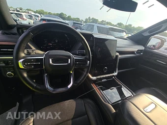 2025 GMC Yukon Denali 5SA - miniatura 11