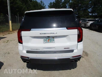 2025 GMC Yukon Denali 5SA - miniatura 2