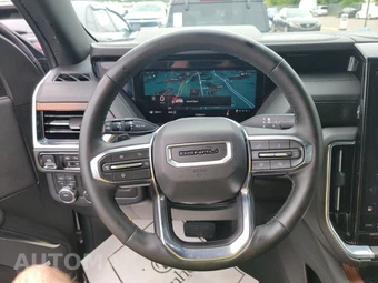 2025 GMC Yukon Denali 5SA - miniatura 10