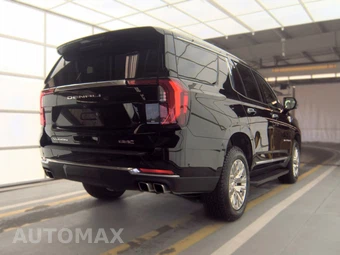 2025 GMC Yukon Denali 5SA - miniatura 4