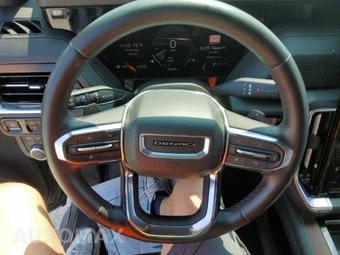 2025 GMC Yukon Denali 5SA - miniatura 18