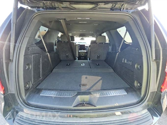 2025 GMC Yukon Denali 5SA - miniatura 17