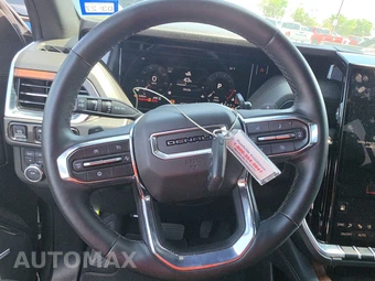 2025 GMC Yukon Denali 5SA - miniatura 10