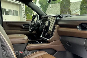 2025 GMC Yukon Denali Ultimate 5SB - miniatura 16