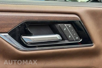2025 GMC Yukon Denali Ultimate 5SB - miniatura 36