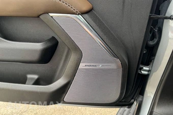 2025 GMC Yukon Denali Ultimate 5SB - miniatura 40