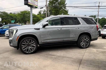 2025 GMC Yukon Denali Ultimate 5SB - miniatura 6