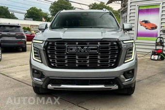 2025 GMC Yukon Denali Ultimate 5SB - miniatura 8