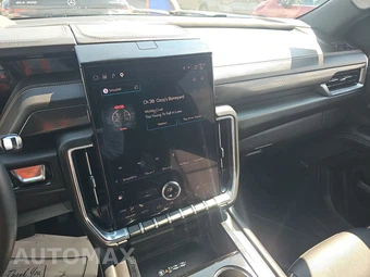 2025 GMC Yukon Elevation 4SA - miniatura 11
