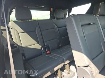 2025 GMC Yukon Elevation 4SA - miniatura 14