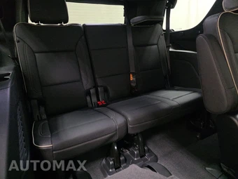 2025 GMC Yukon Elevation 4SA - miniatura 14