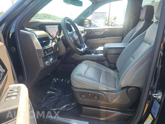2025 GMC Yukon Elevation 4SA - miniatura 6