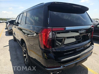 2025 GMC Yukon XL AT4 4SB - miniatura 5