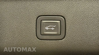 2025 GMC Yukon XL AT4 Ultimate 4SG - miniatura 10