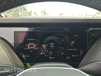 2025 GMC Yukon XL Denali 5SA - miniatura 12