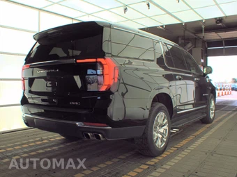 2025 GMC Yukon XL Denali 5SA - miniatura 4