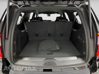 2025 GMC Yukon XL Denali 5SA - miniatura 46