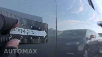 2025 GMC Yukon XL Denali 5SA - miniatura 28