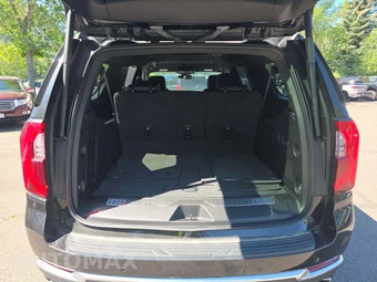 2025 GMC Yukon XL Denali 5SA - miniatura 12