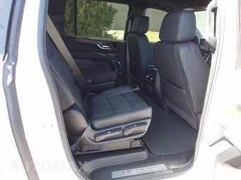2025 GMC Yukon XL Denali 5SA - miniatura 12