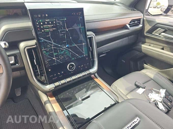 2025 GMC Yukon XL Denali 5SA - miniatura 10