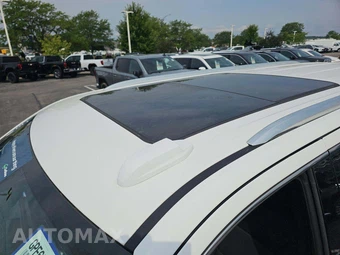 2025 GMC Yukon XL Denali 5SA - miniatura 12
