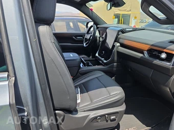 2025 GMC Yukon XL Denali 5SA - miniatura 8