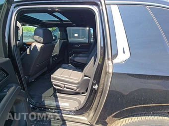 2025 GMC Yukon XL Denali 5SA - miniatura 13