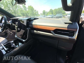 2025 GMC Yukon XL Denali 5SA - miniatura 20